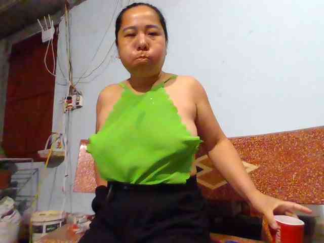 SexyQueen86 webcam