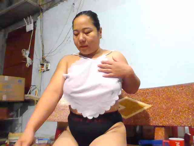 SexyQueen86 webcam