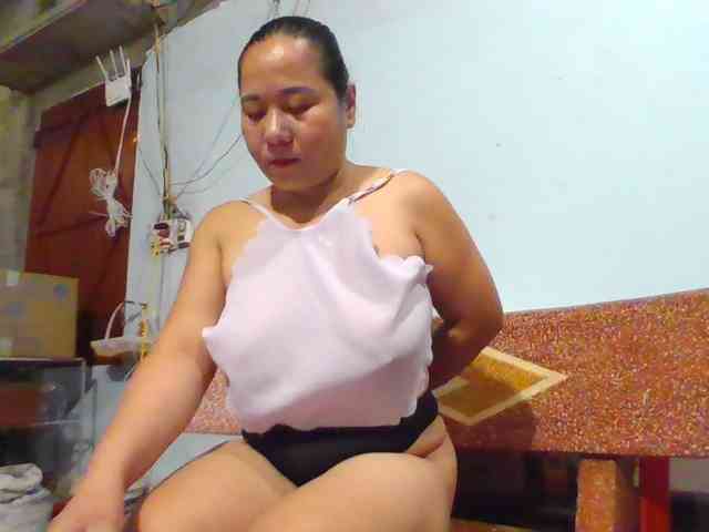 SexyQueen86 webcam
