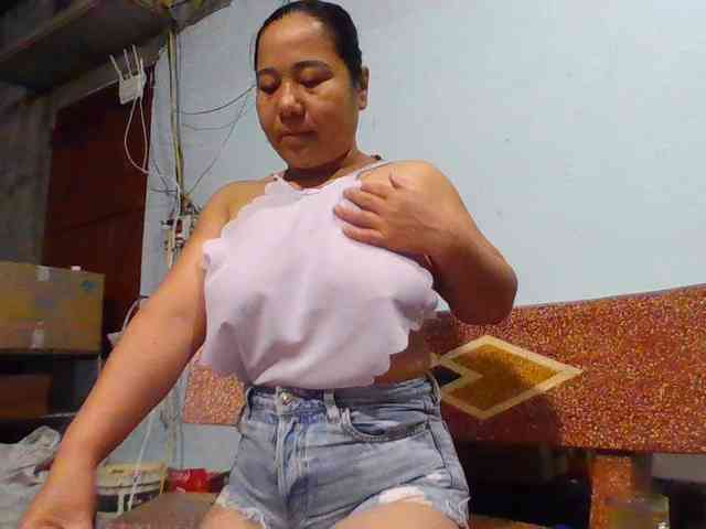 SexyQueen86 webcam