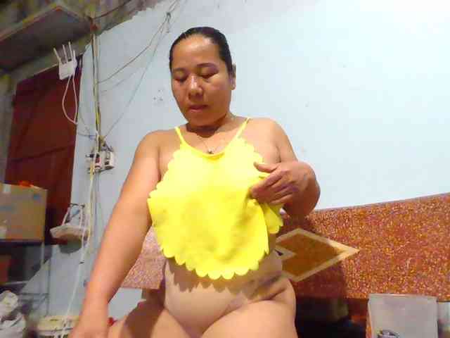 SexyQueen86 webcam