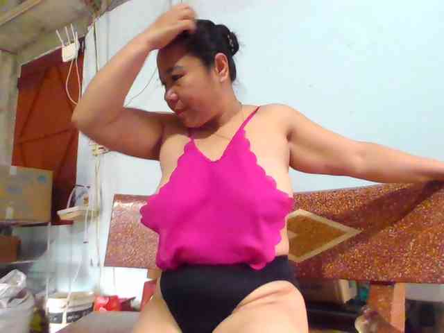 SexyQueen86 webcam