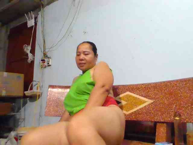 SexyQueen86 webcam
