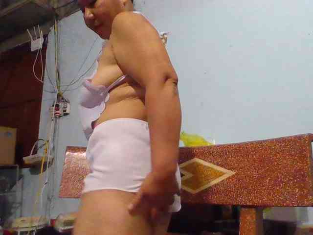 SexyQueen86 webcam