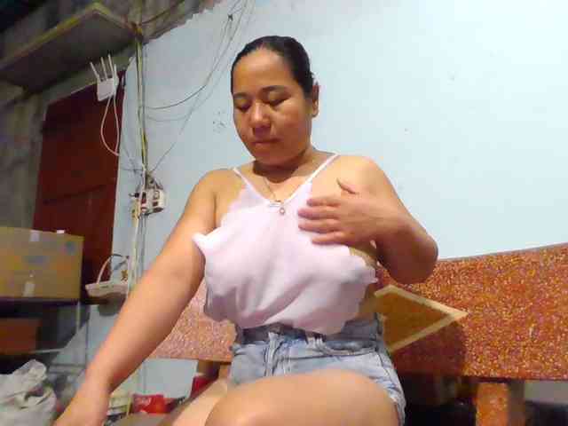 SexyQueen86 webcam