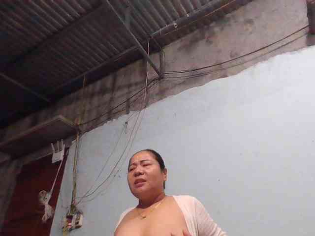 SexyQueen86 webcam