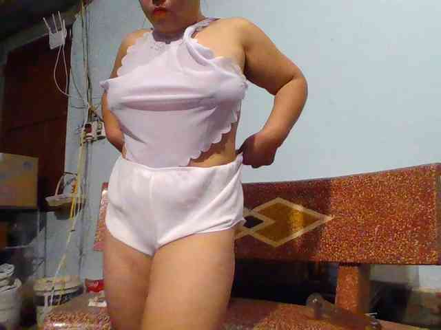 SexyQueen86 webcam