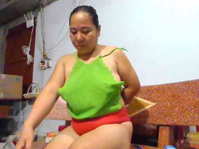 SexyQueen86 webcam