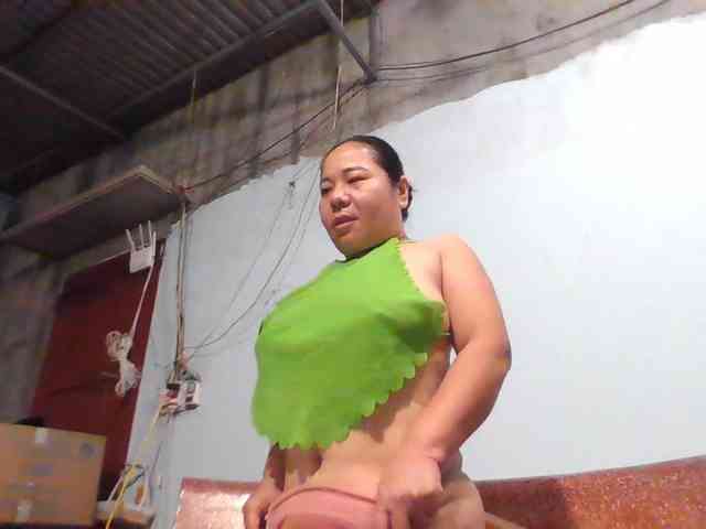 SexyQueen86 webcam