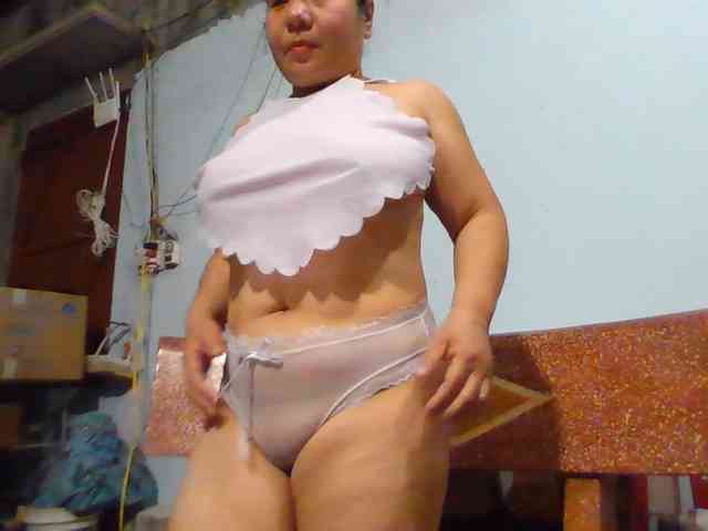 SexyQueen86 webcam