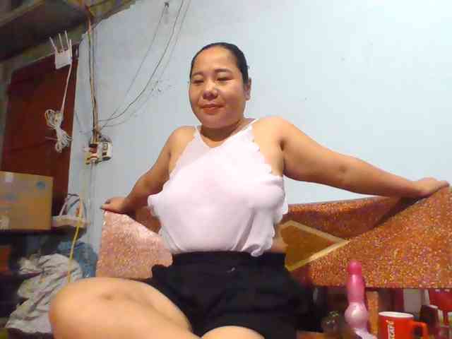 SexyQueen86 webcam
