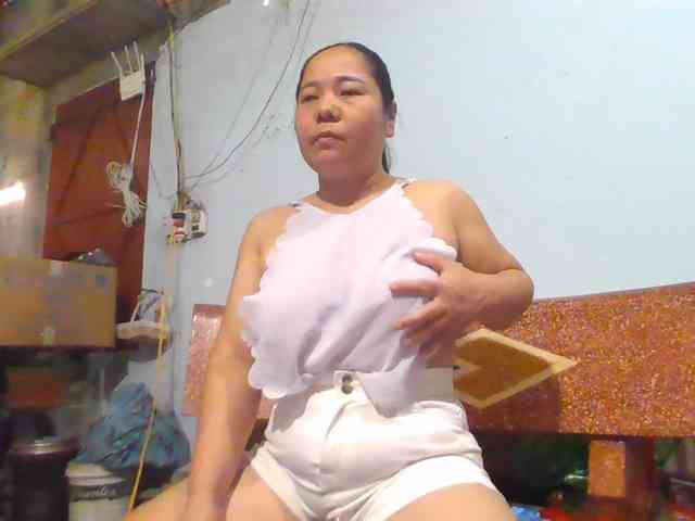 SexyQueen86 webcam