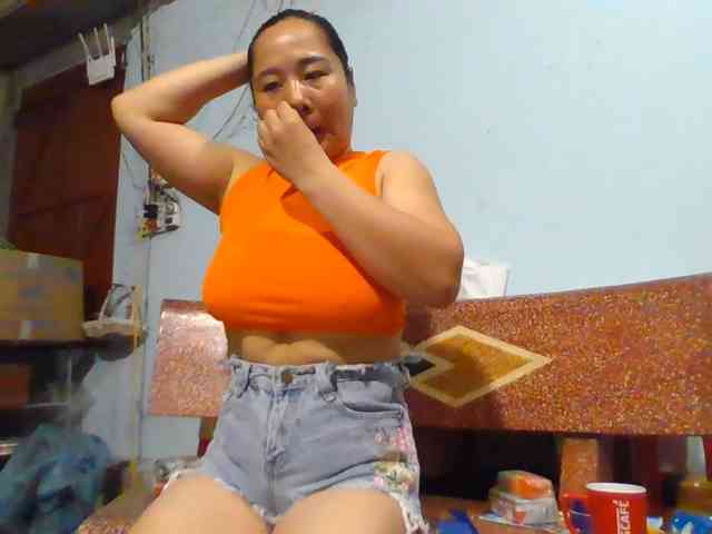 SexyQueen86 webcam