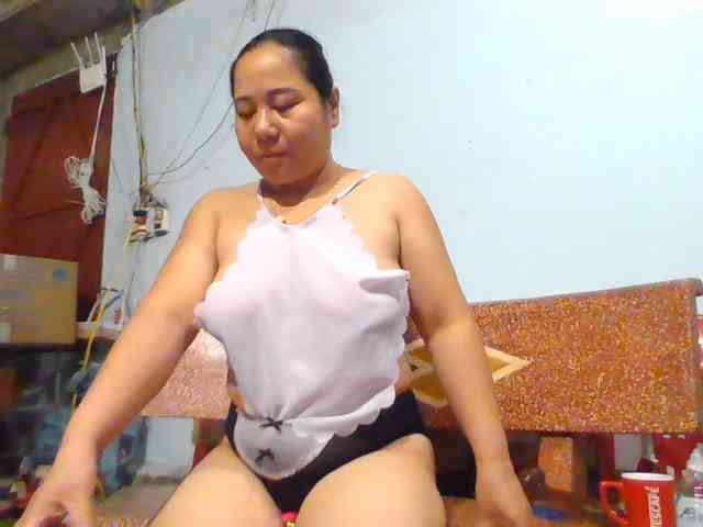 SexyQueen86 webcam