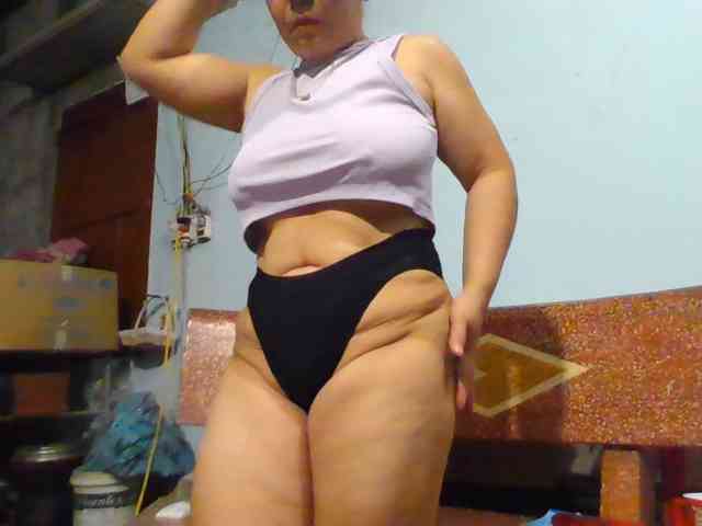 SexyQueen86 webcam