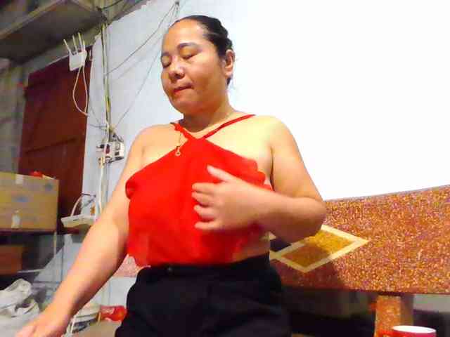SexyQueen86 webcam