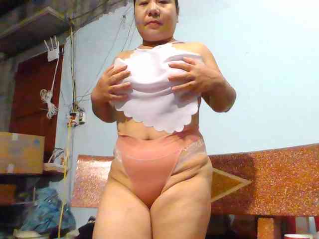 SexyQueen86 webcam