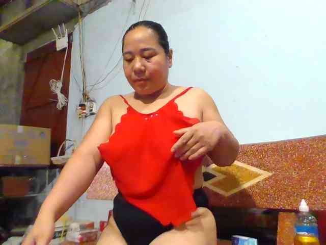 SexyQueen86 webcam