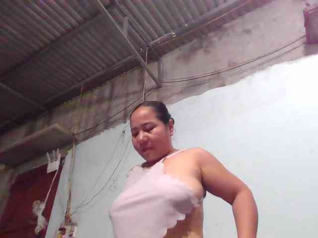 SexyQueen86 webcam