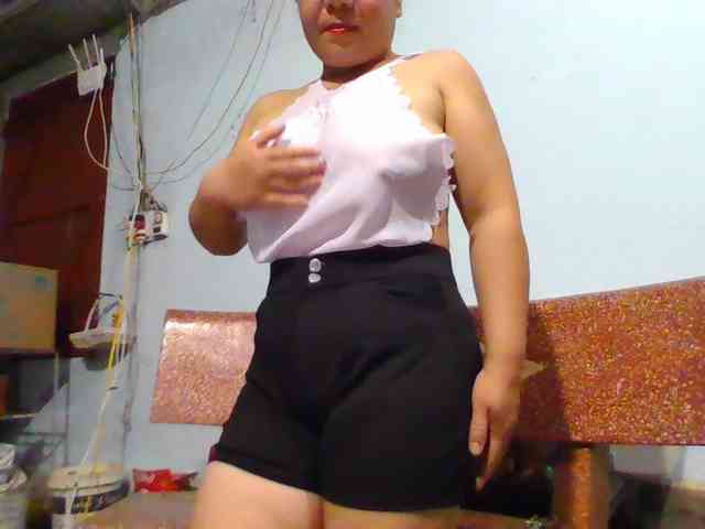SexyQueen86 webcam