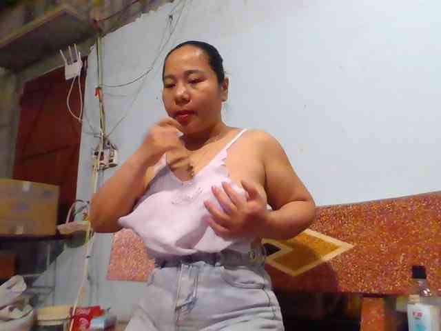 SexyQueen86 webcam