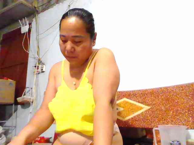 SexyQueen86 webcam