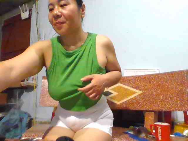 SexyQueen86 SexyQueen86