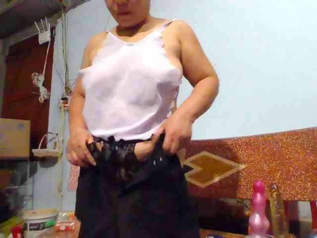 SexyQueen86 webcam