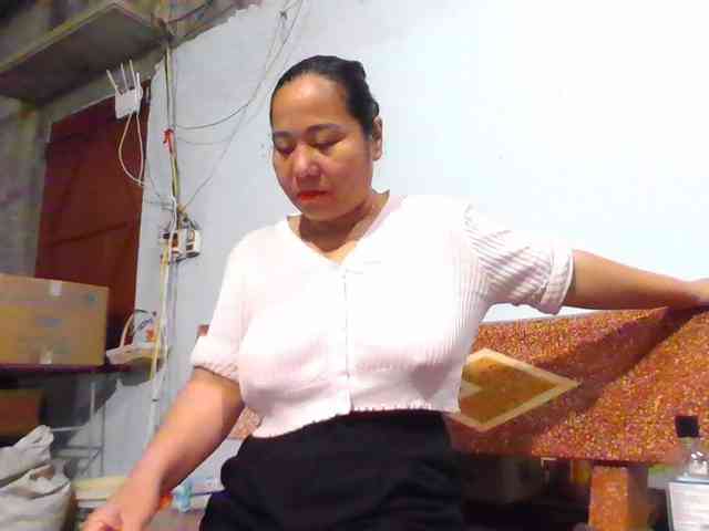 SexyQueen86 webcam