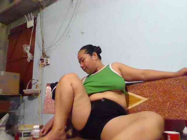 SexyQueen86 webcam