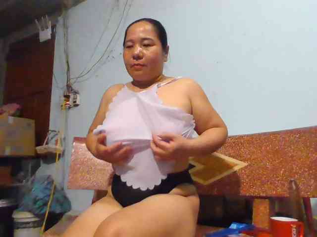 SexyQueen86 webcam