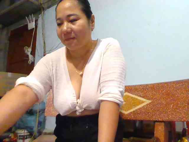 SexyQueen86 webcam