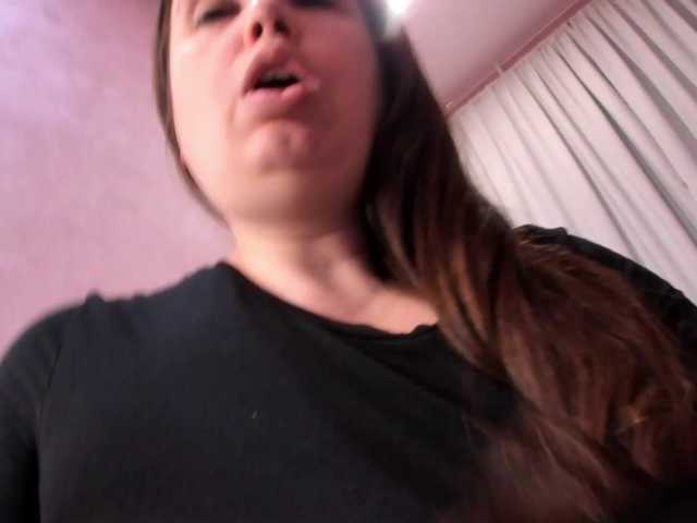 Battymoll live cam on BongaCams