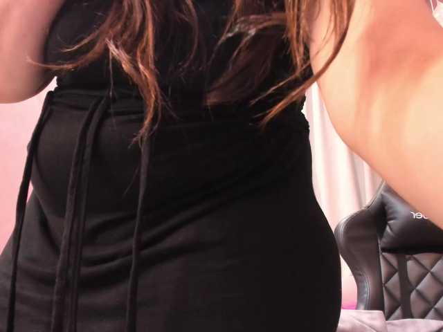 Battymoll live cam on BongaCams