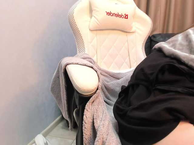 Battymoll live cam on BongaCams