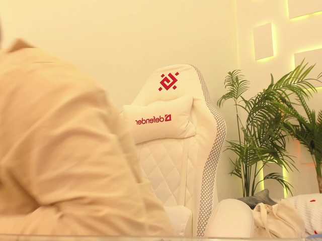 Battymoll live cam on BongaCams