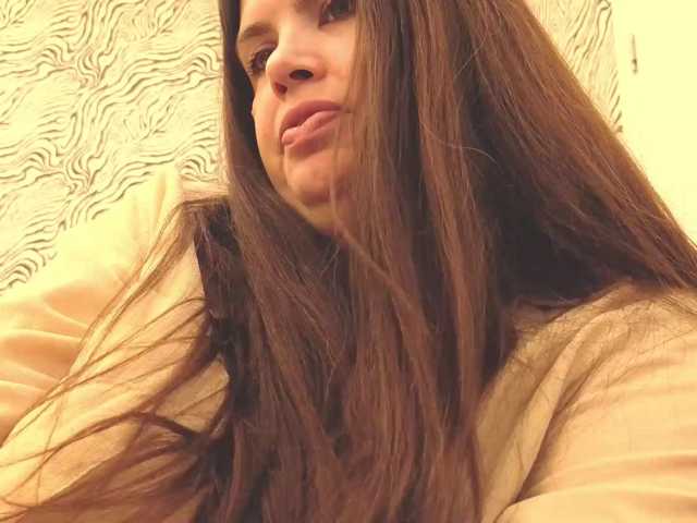 Battymoll live cam on BongaCams