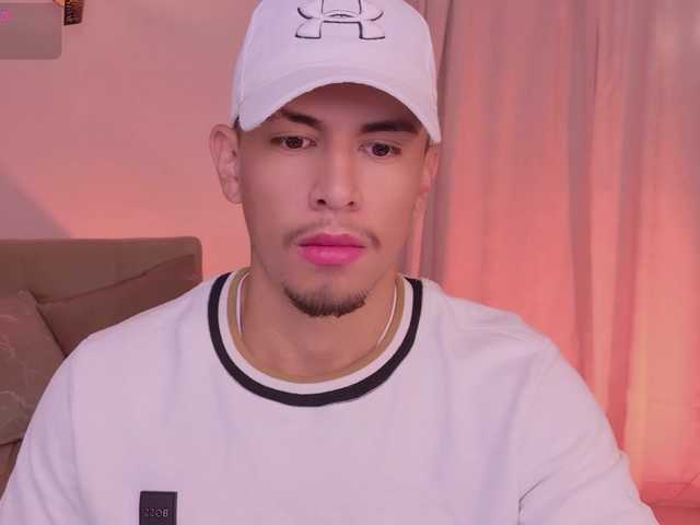 AaronFox