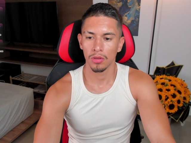 AaronFox