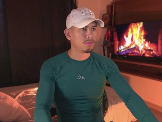 AaronFox