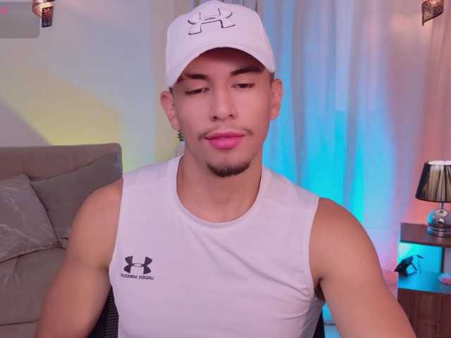 AaronFox
