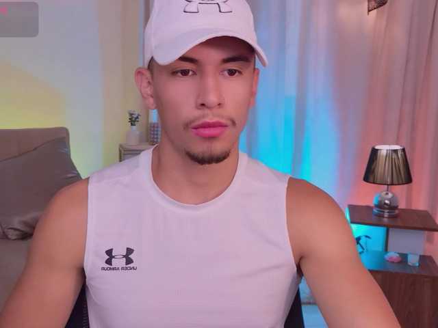 AaronFox