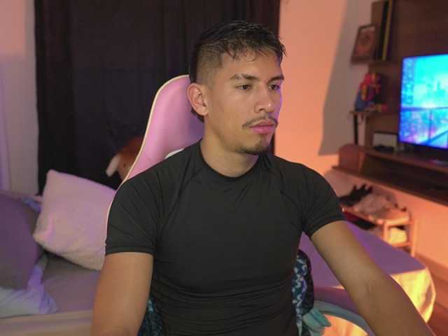 AaronFox