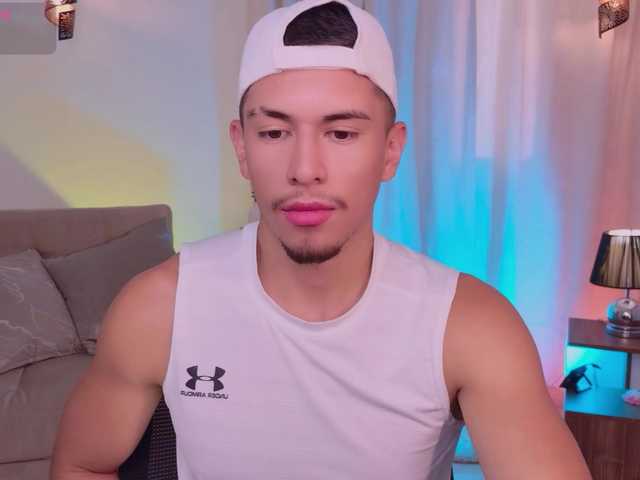 AaronFox