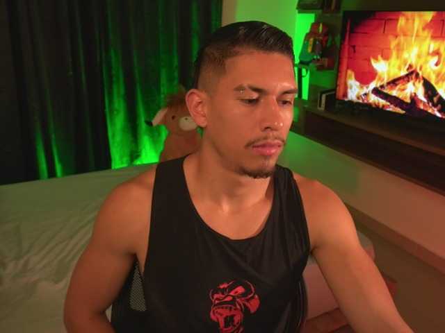 AaronFox