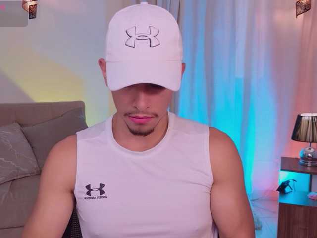 AaronFox