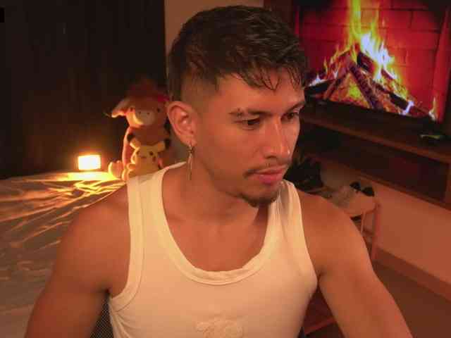 AaronFox