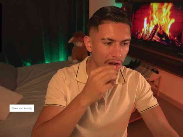 AaronFox Live Webcam on BongaCams