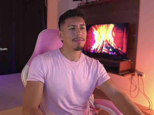 AaronFox