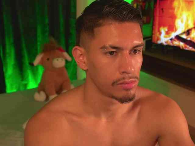 AaronFox AaronFox